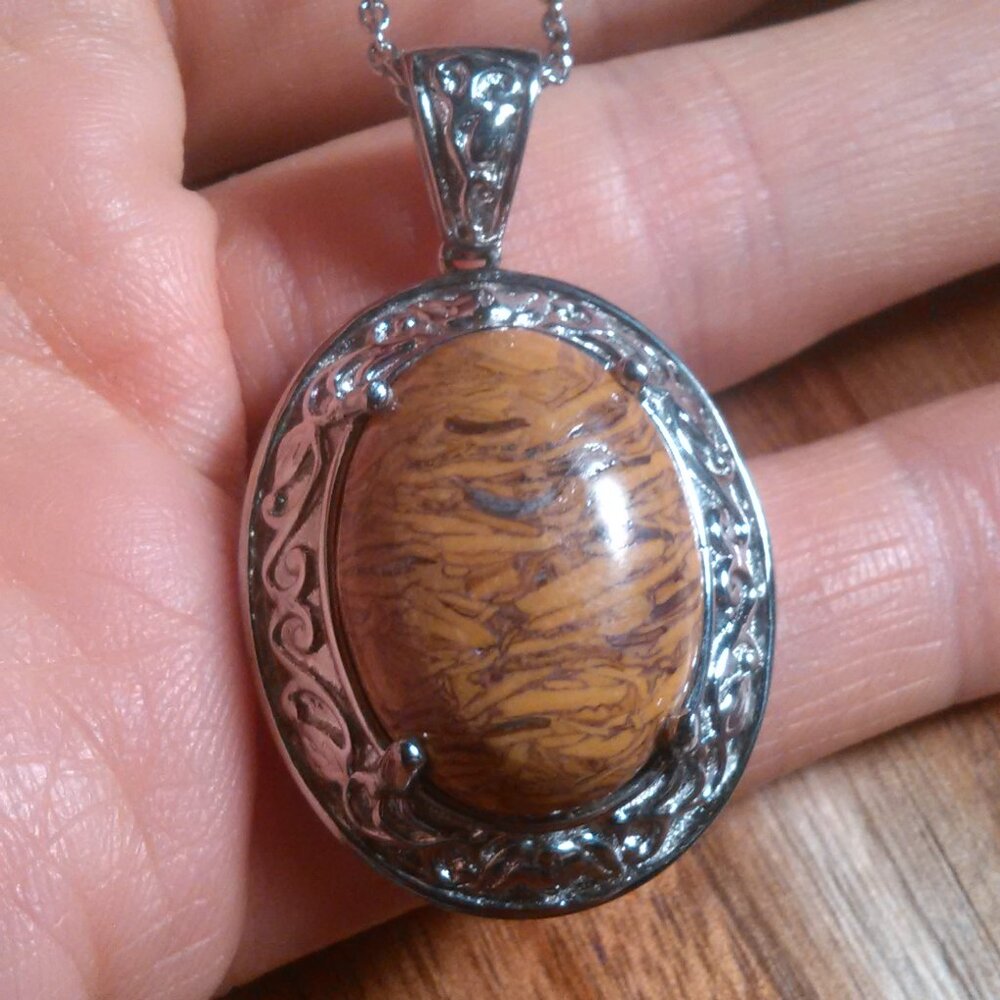 Script Stone Stainless Steel Pendant Necklace